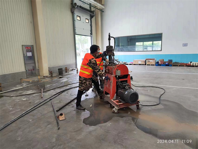 武威厂房地面下沉塌陷注浆加固施工